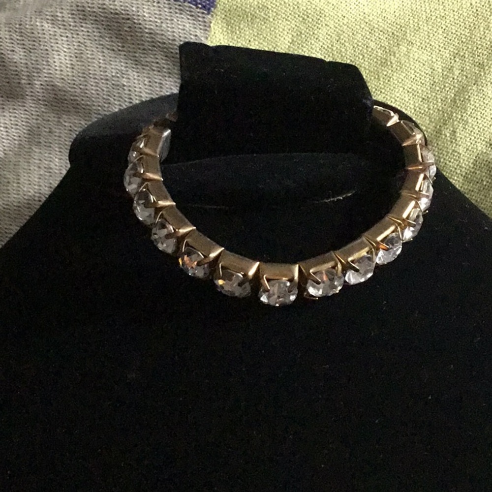 Elastic bracelet